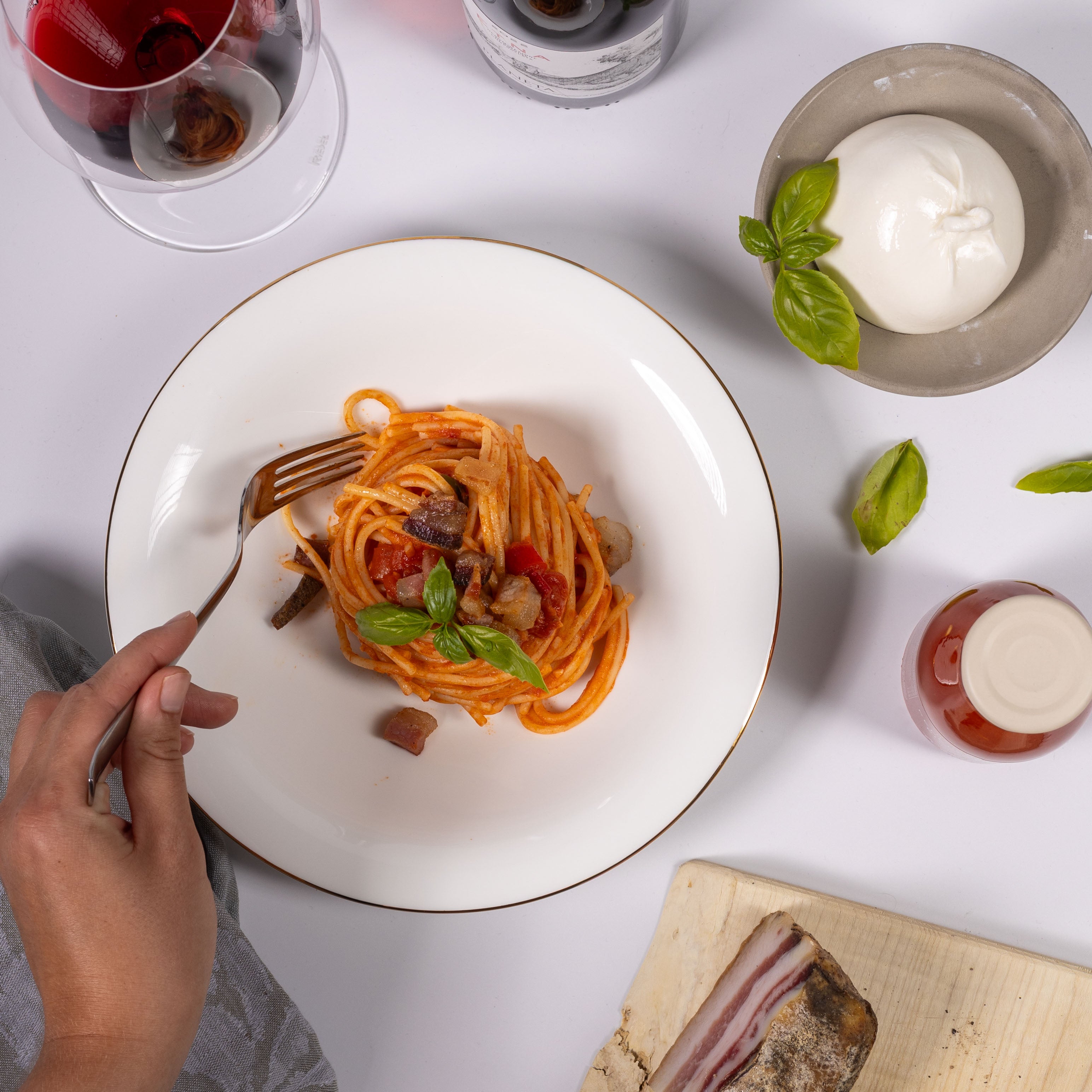 Mi Chiamo Nobile Welcome Package "Spaghetti all'Amatriciana"